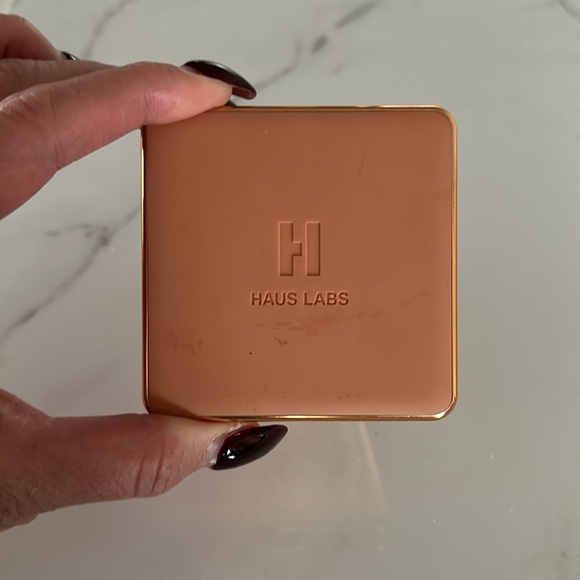 Haus Labs Power Sculpt Velvet Bronzer Medium Level 8 - Picture 2 of 3